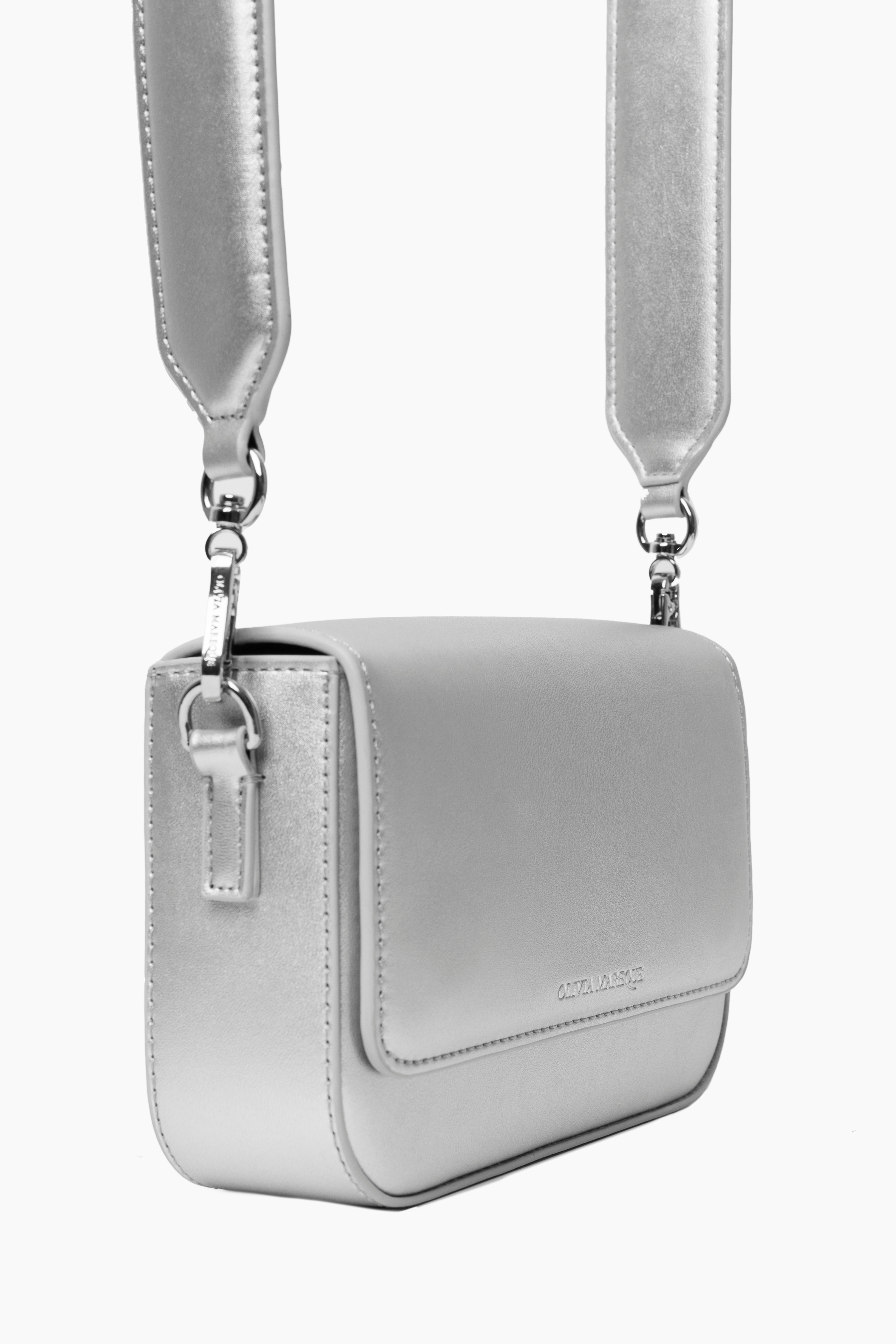 Pantone Silver