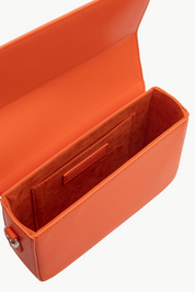 Pantone Orange