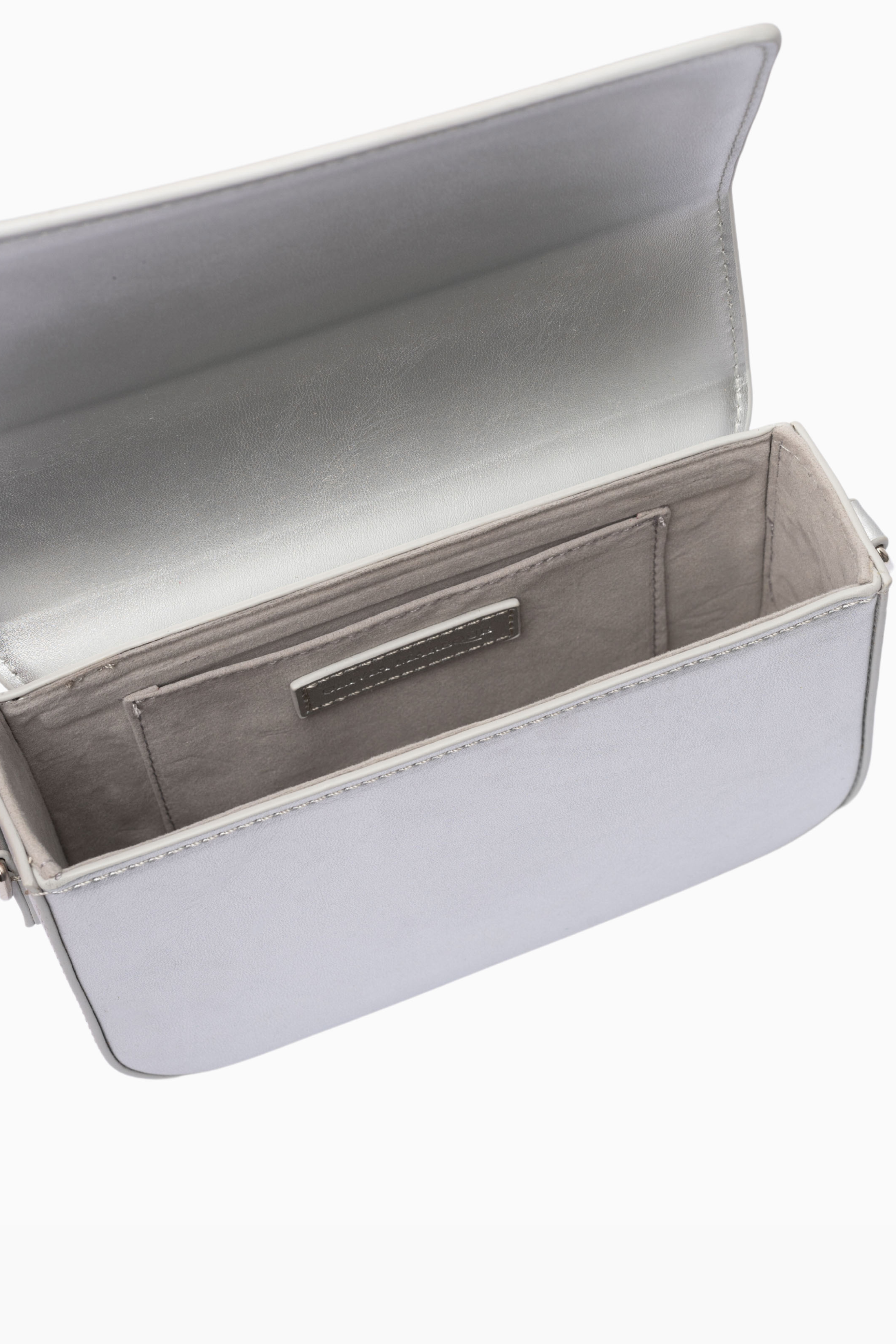 Pantone Silver