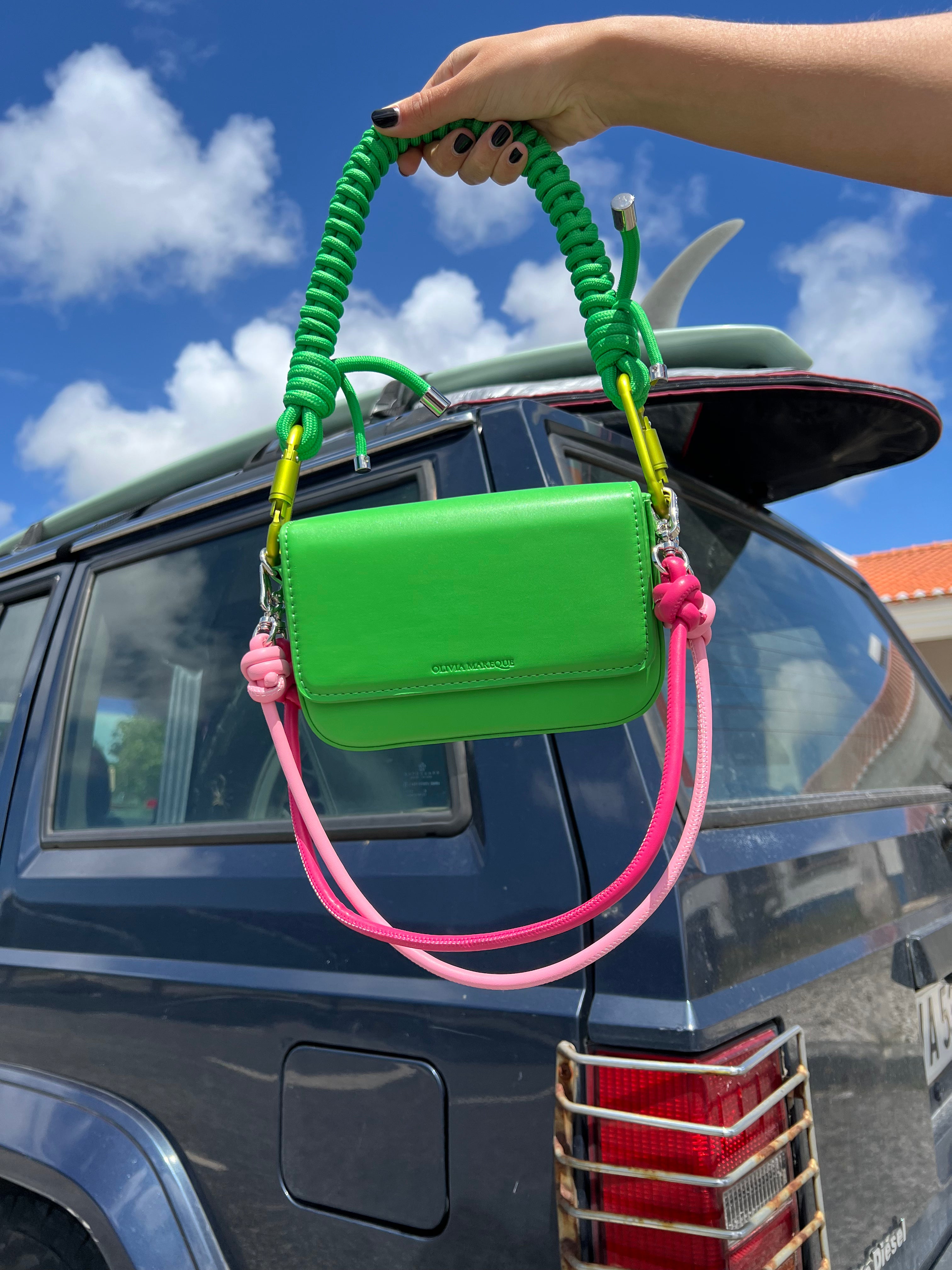 Pantone Green