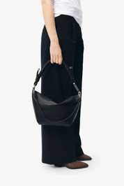 Ares Black