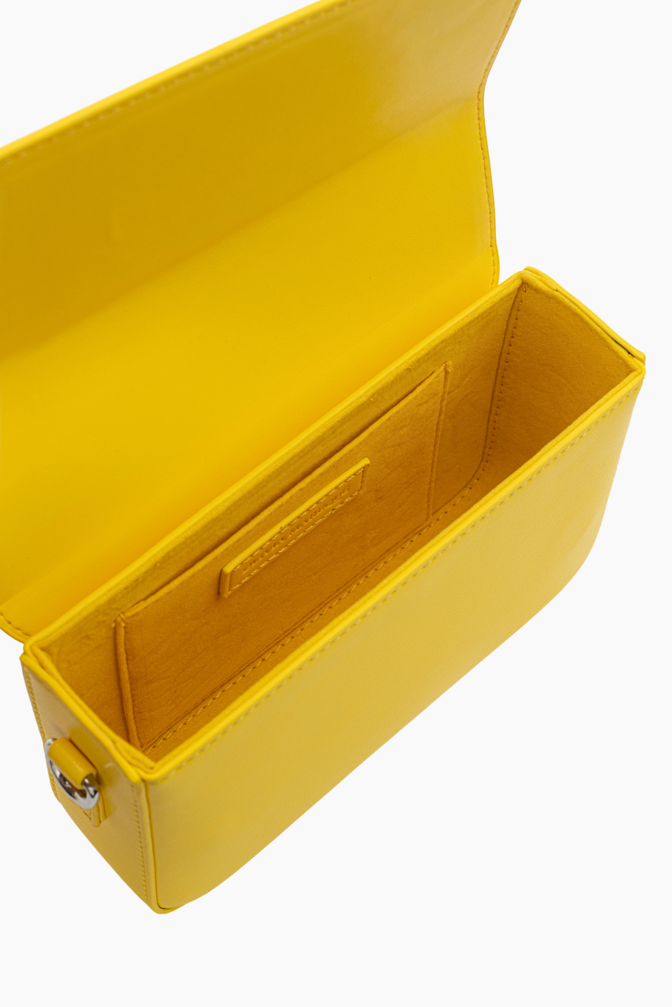 Pantone Yellow