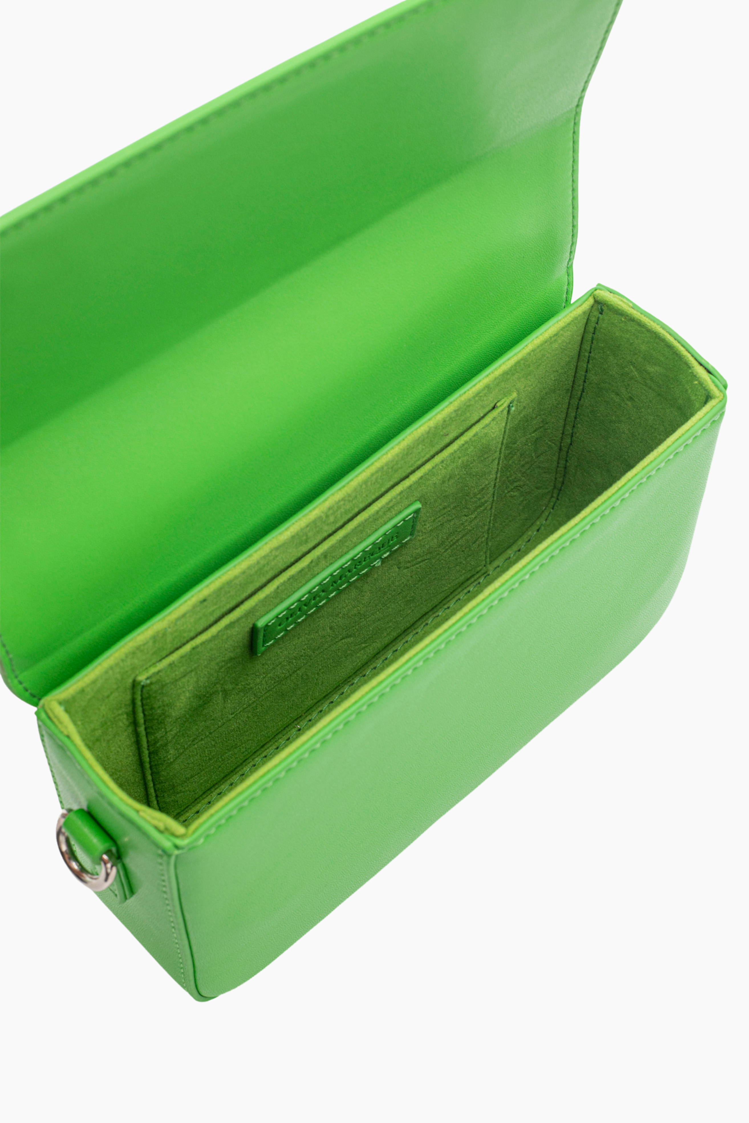 Pantone Green