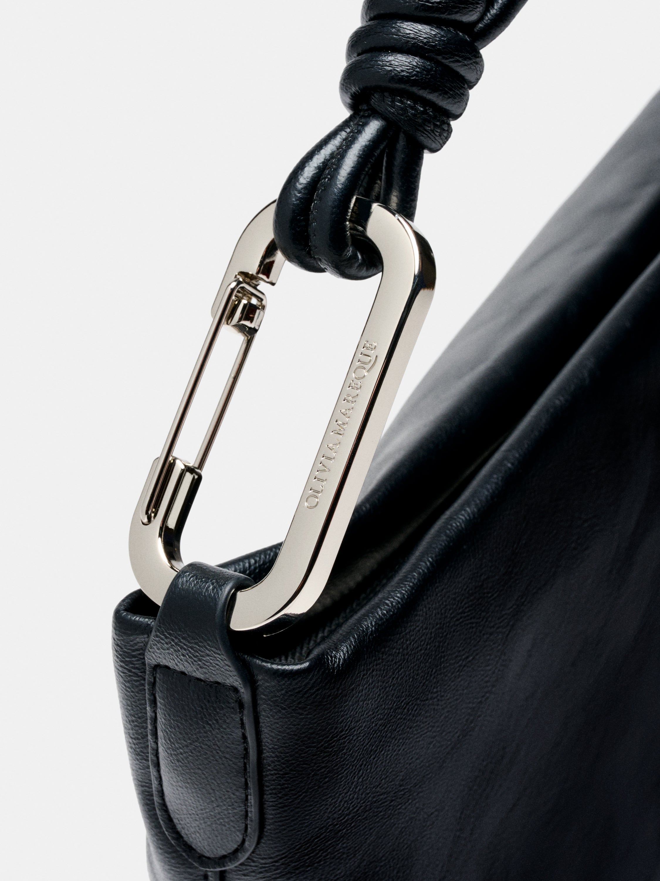 Ares Black