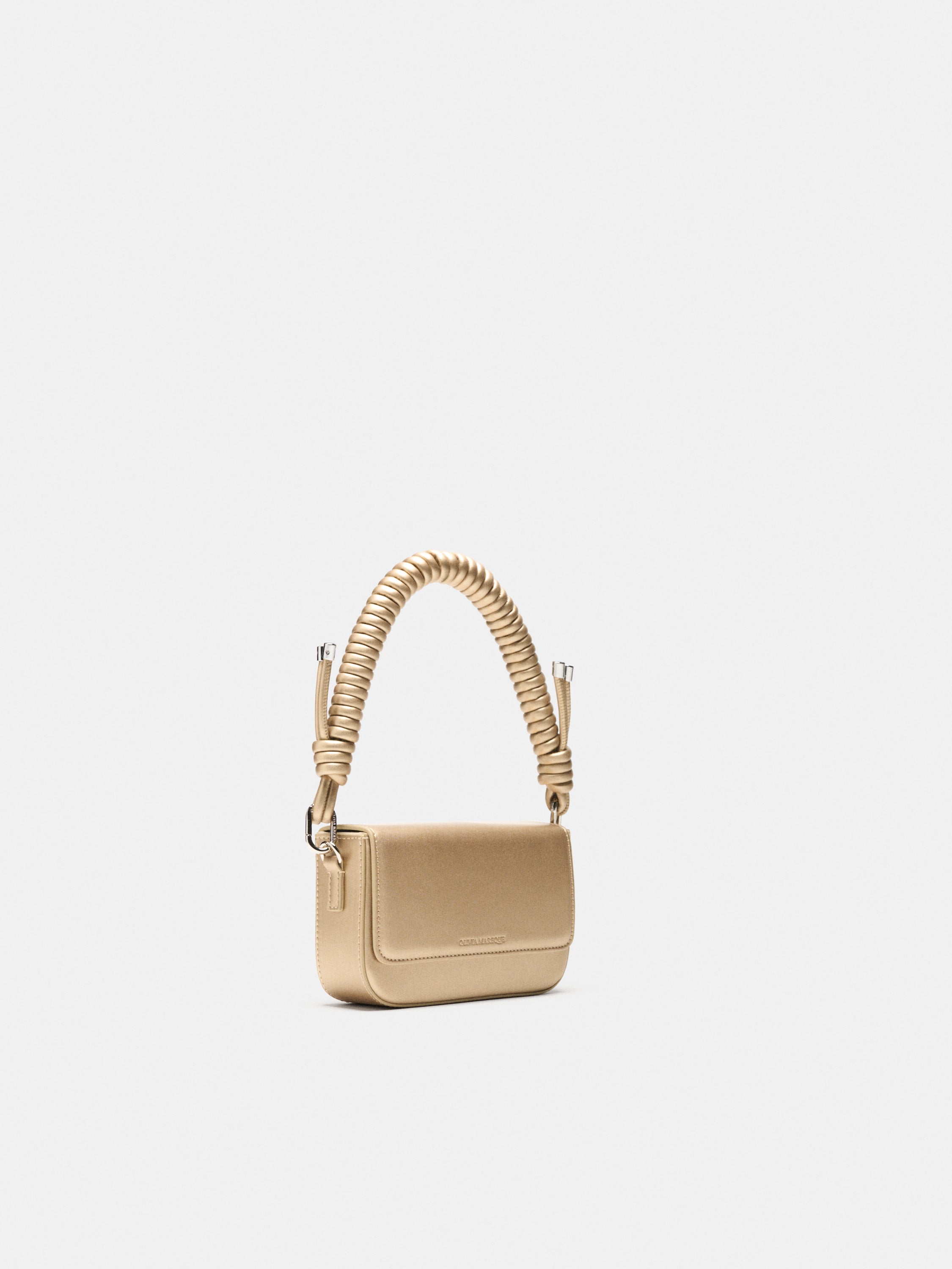 Pantone Dorado
