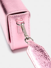 Pantone METALLIC PINK
