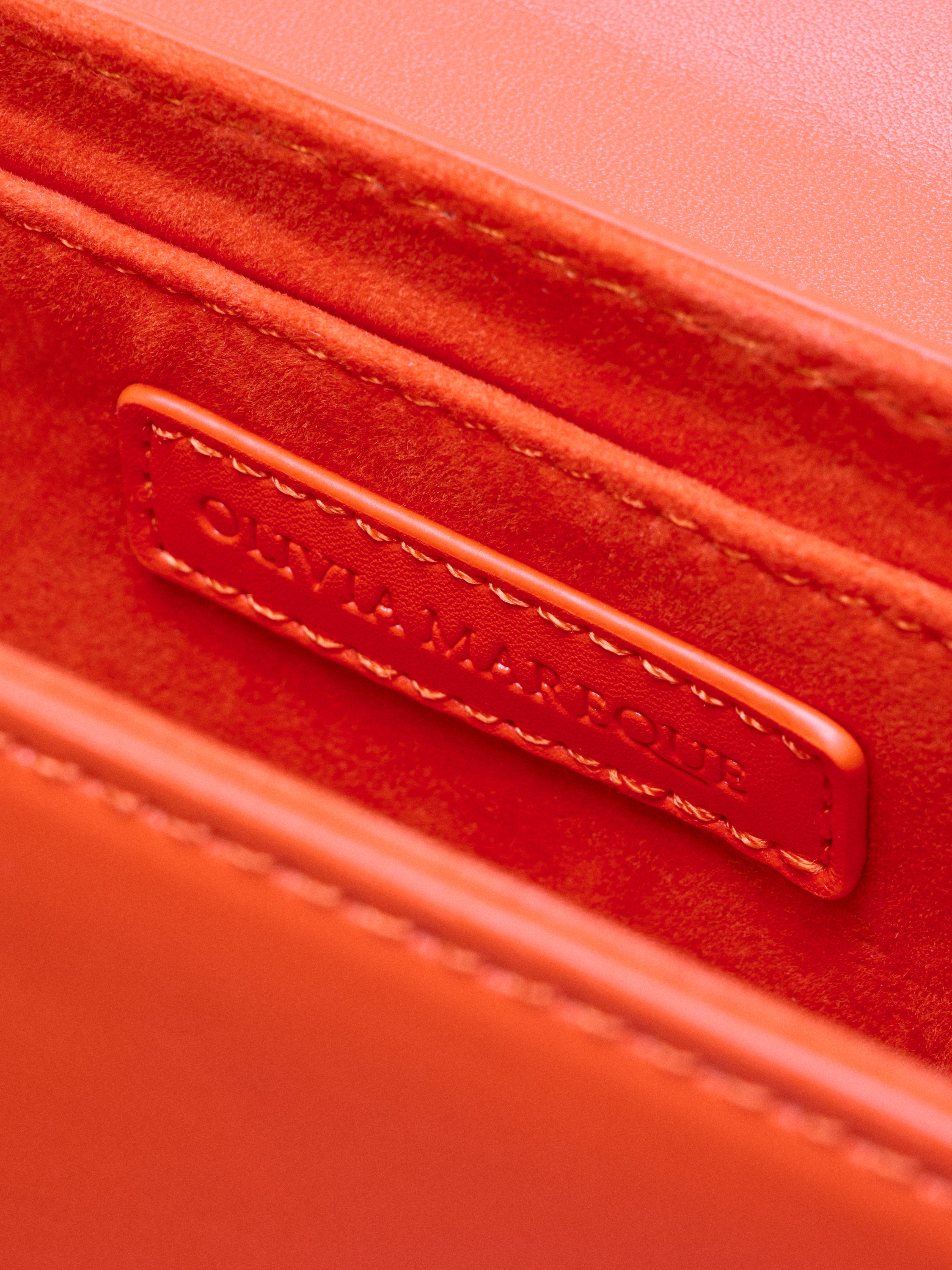 Pantone Naranja