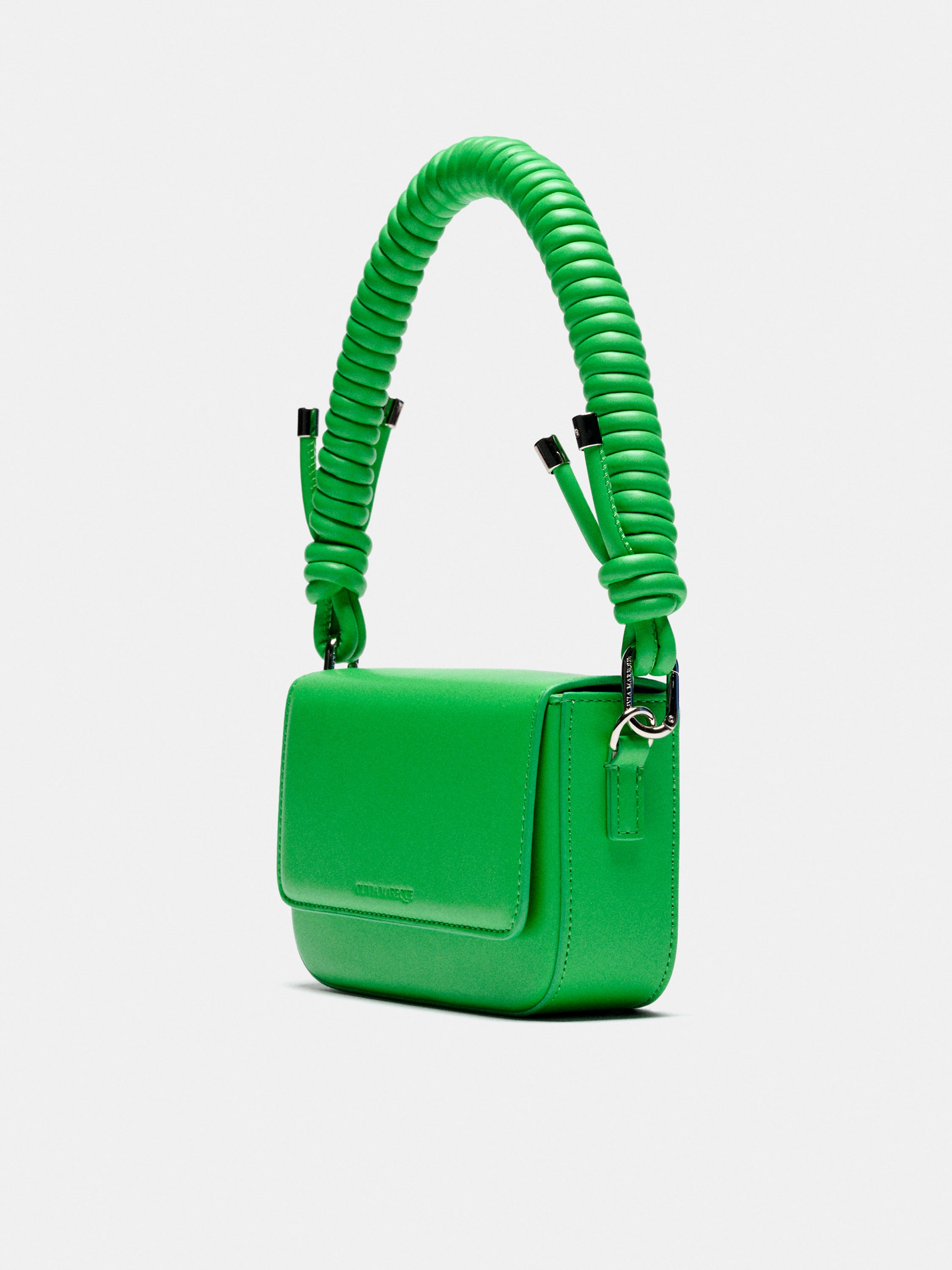 Pantone Green