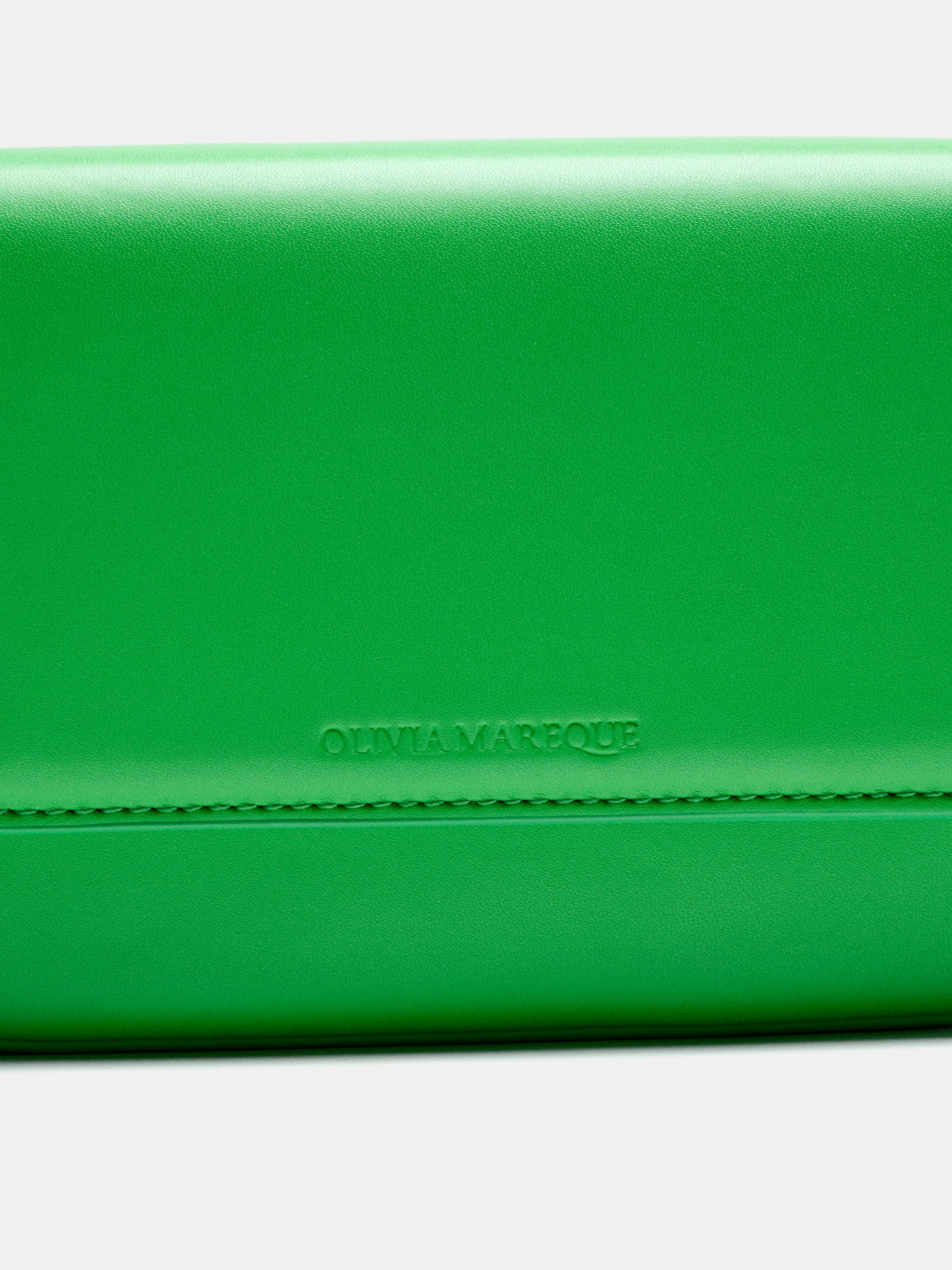 Pantone Green