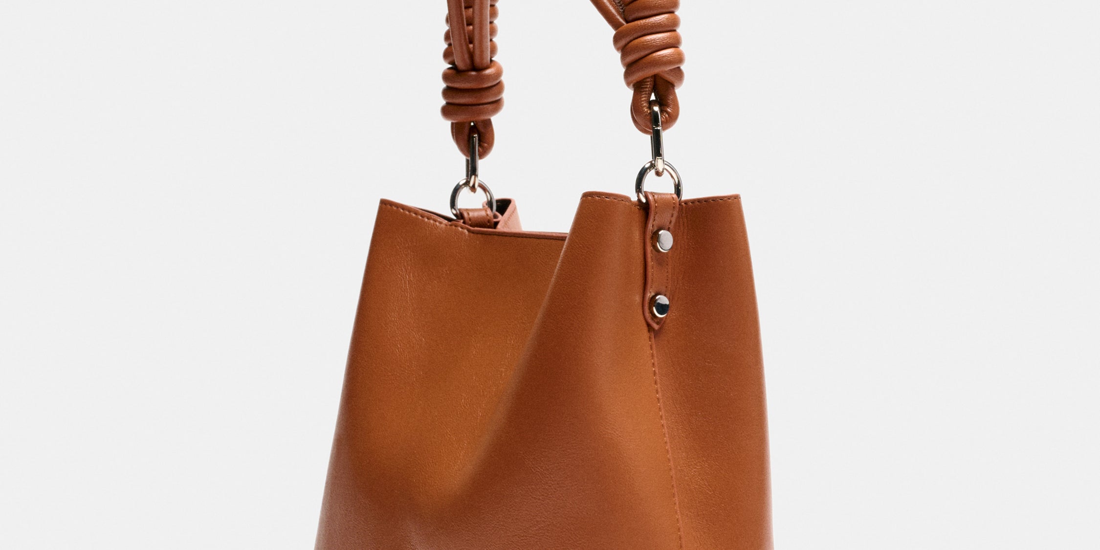 CAMELPEQUENO_2_cf8a1a1d-cbea-4330-bf4e-29ae3b06b107.jpg