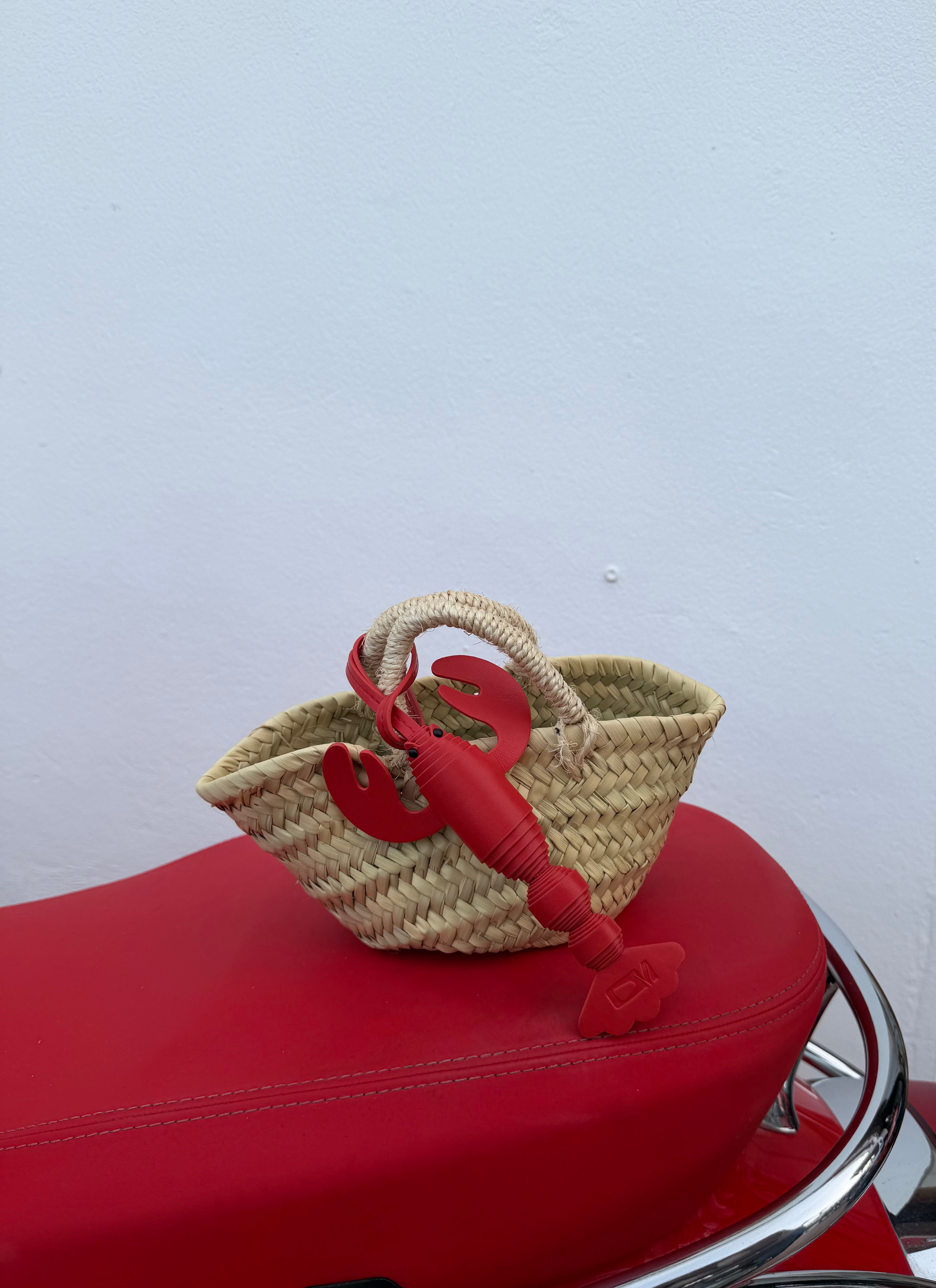 LOBSTER CHARM