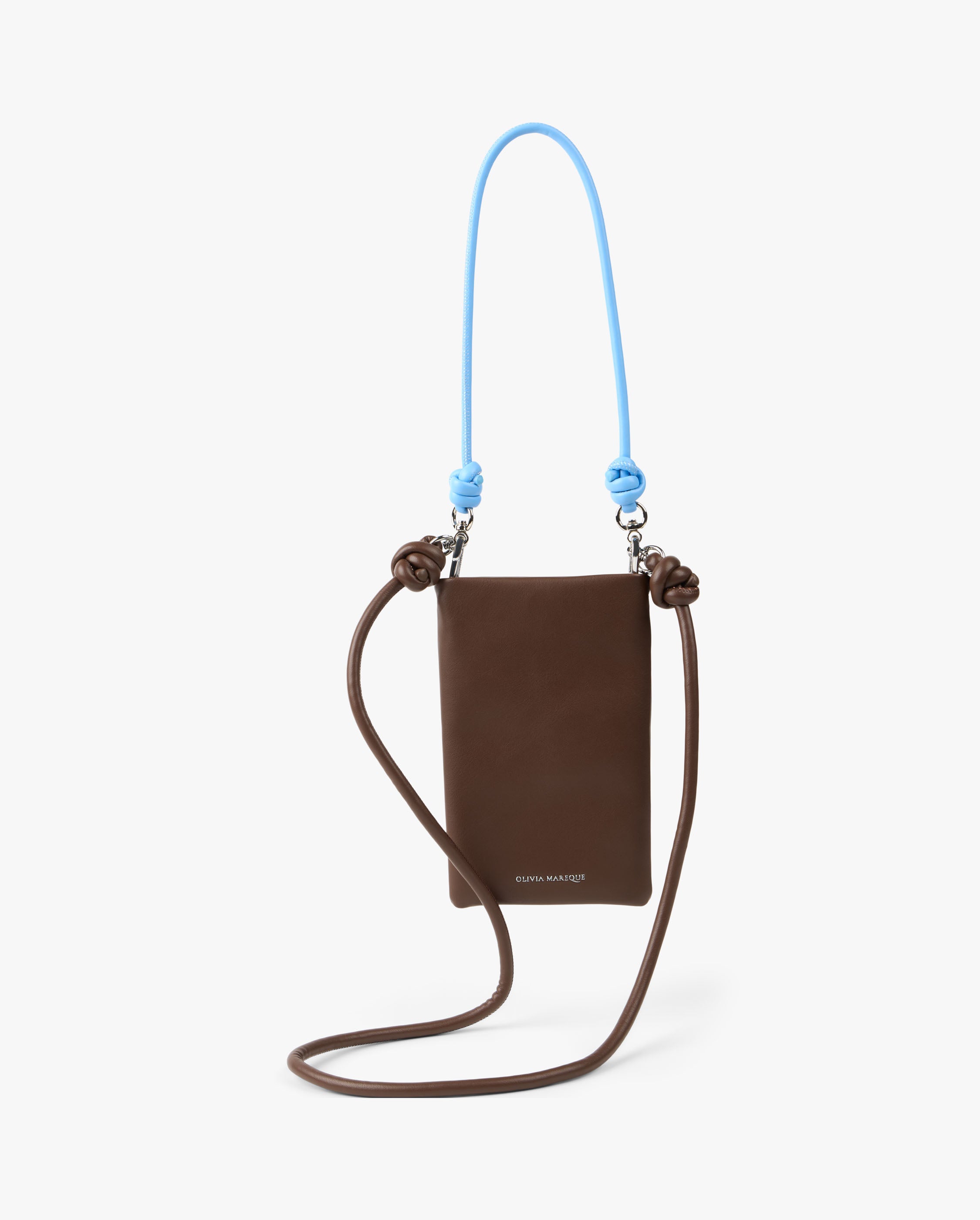 Renata-bolso-azul_01_3f8ffa49-b764-40cc-b462-aea571979b2f.jpg