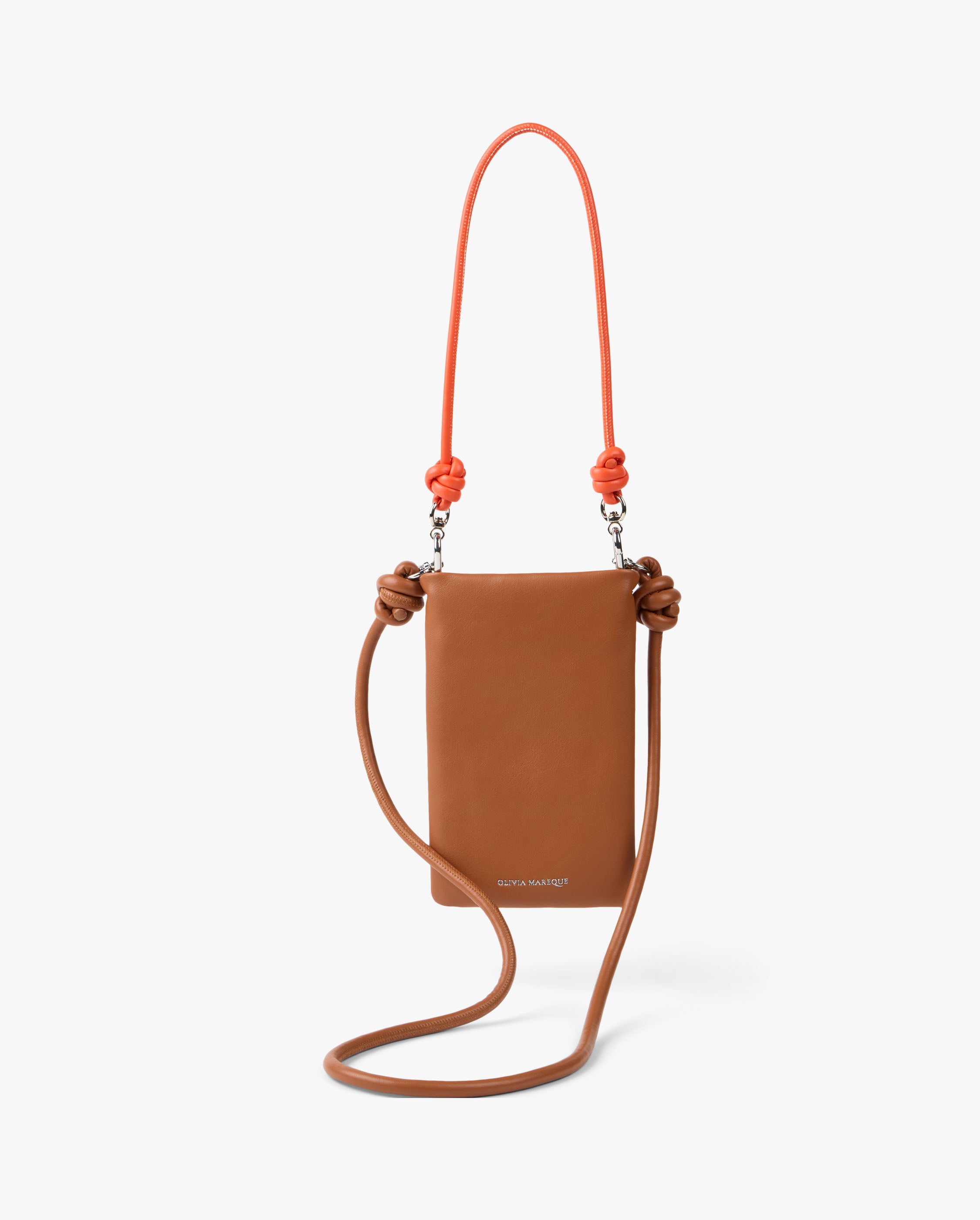 Renata-bolso-naranja_01_d6bb9b14-6ea4-4deb-88b8-4d9a7560b3a9.jpg