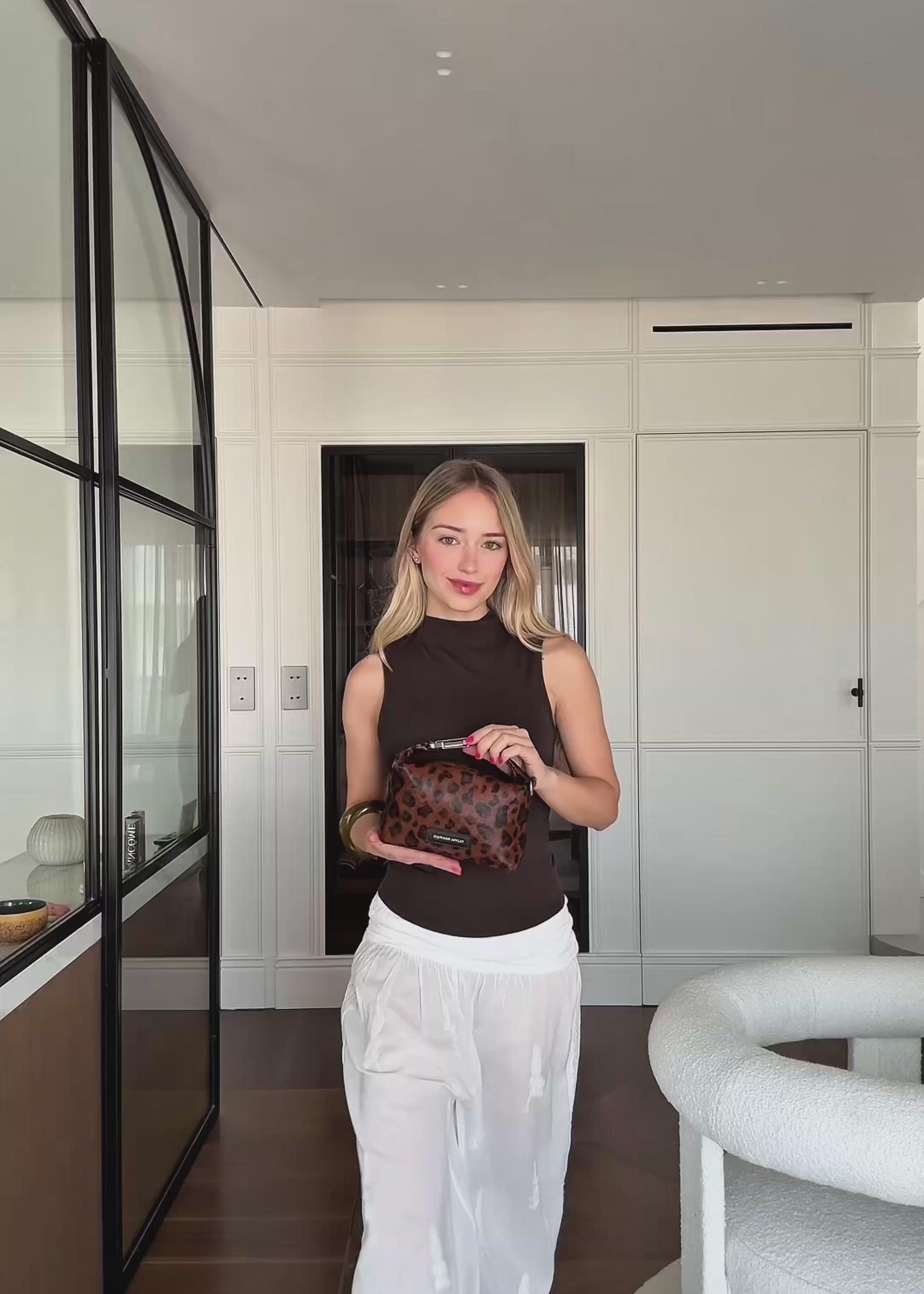 7b9e30cb8ca14b618461adb98c69e062.thumbnail.0000000000.jpg